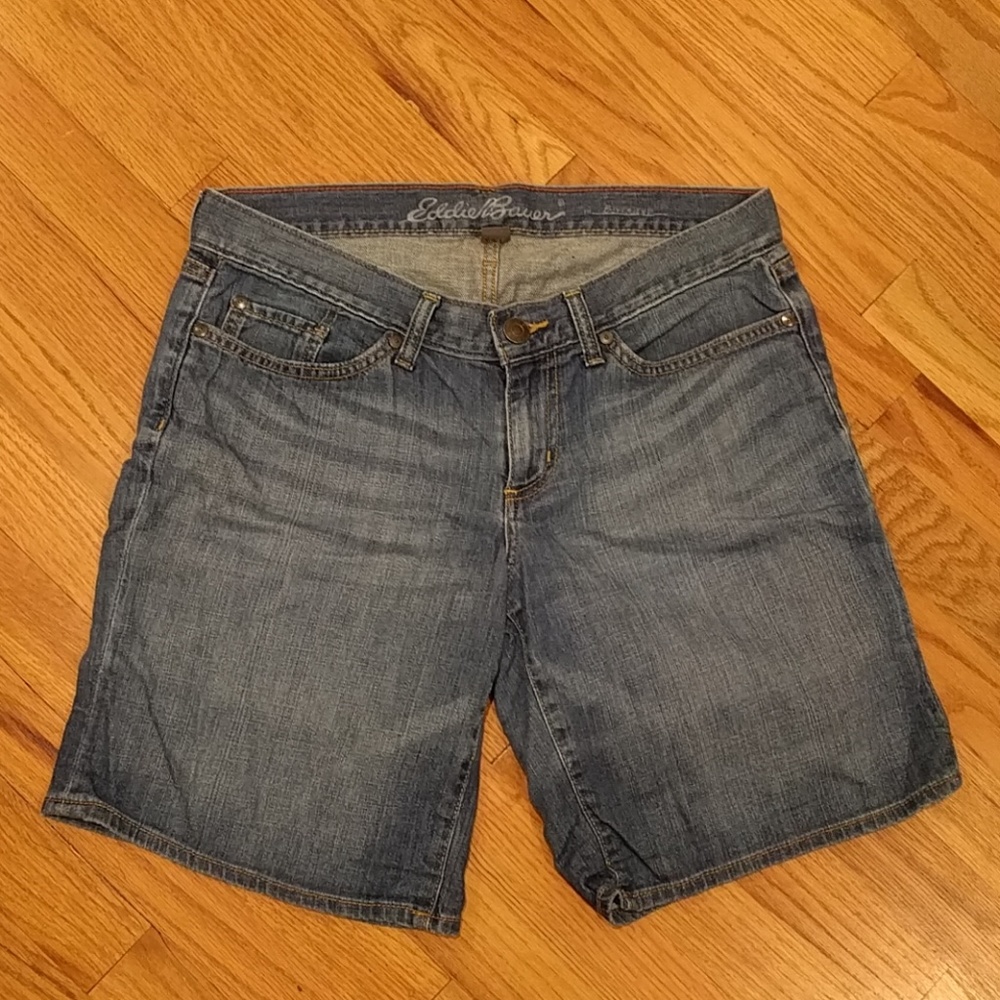 3/$30 Eddie Bauer Boyfriend denim jean shorts 4